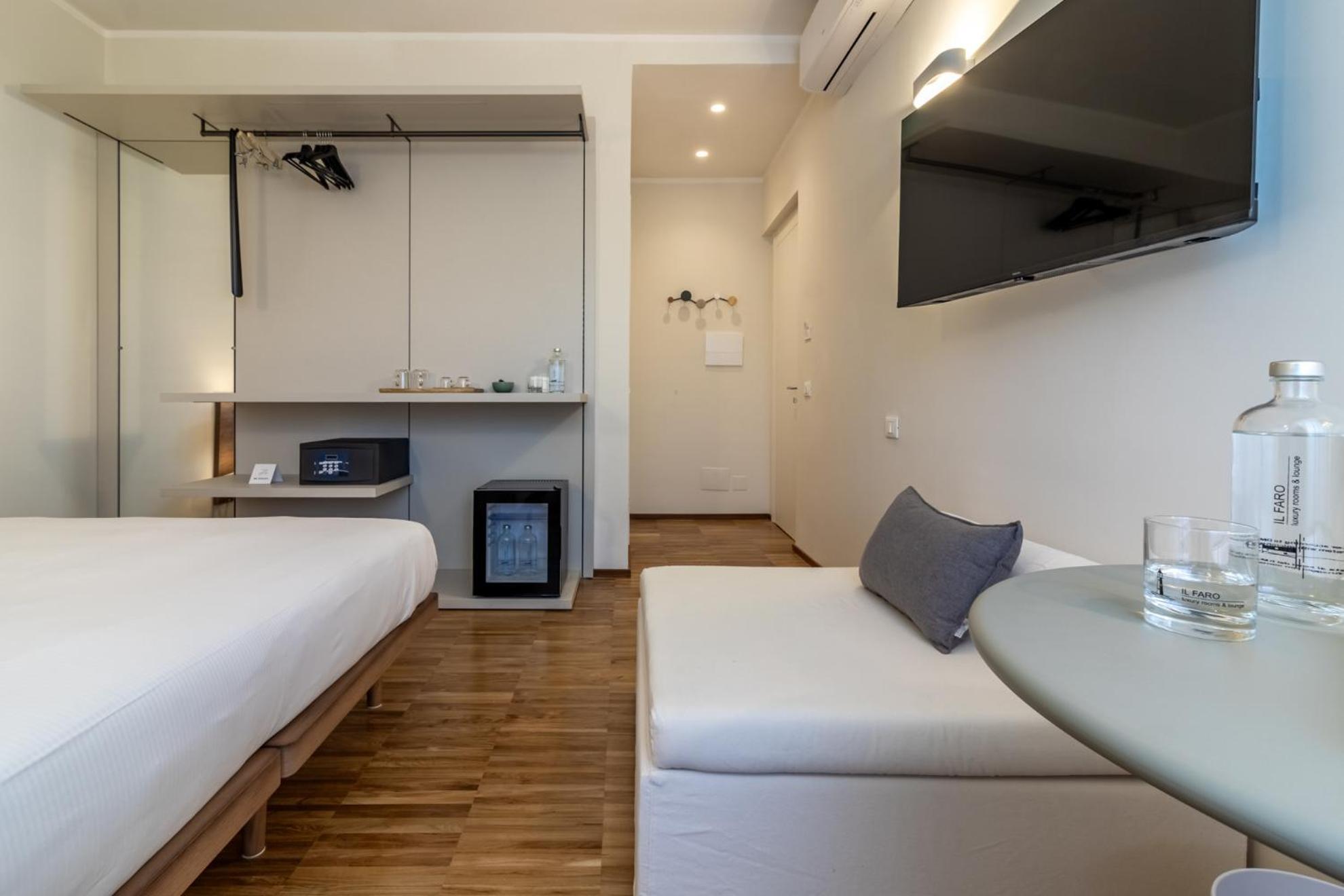Il Faro Luxury Rooms & Lounge La Spezia Exteriör bild